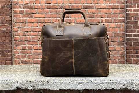 Top Men's Leather Messenger Bags 2022 | Ultimate Leather Messenger Bag Guide