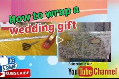 DIY// How to wrap a wedding gift