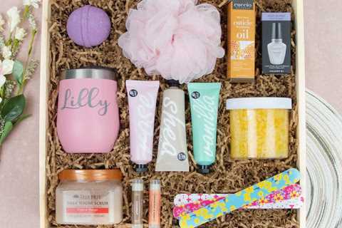 Best Gift Boxes for Women | Gift Boxes for Her for All Occasions