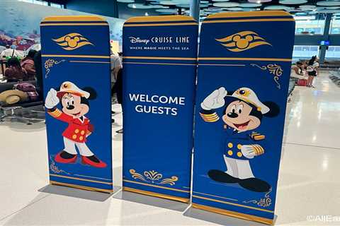 FULL TOUR of Disney’s NEWEST Cruise Port!