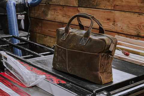 Timeless Sophistication: Discovering Satchel Leather Messenger Bags